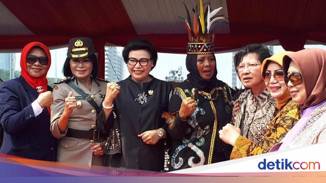 Istri Kapolri Bicara soal Kesetaraan di HUT ke-70 Polwan