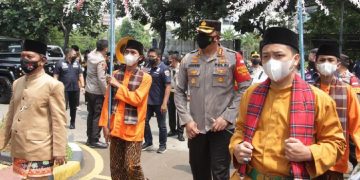 Polisi Beri Kejutan Kodim Jakarta Pusat di HUT Ke-76 TNI