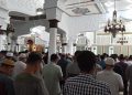 Tak Lagi Jaga Jarak, Begini Suasana Salat Jumat di Masjid Baiturrahman Aceh