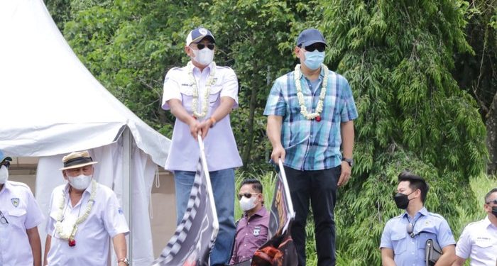 Gaya Bamsoet-Tommy Soeharto Buka Kejuaraan Drag Bike Berhadiah Harley