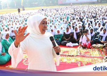 Ikut Doa Bersama Ribuan Polwan, Khofifah Kenang Sosok Jeanne Mandagi