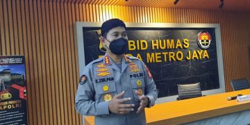 Pesinetron CA Ditangkap Terkait Prostitusi, Muncikarinya Juga Dicokok