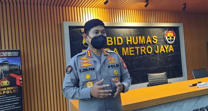 Pesinetron CA Ditangkap Terkait Prostitusi, Muncikarinya Juga Dicokok