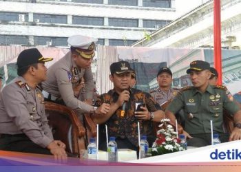 Semarang Luncurkan Call Center, Warga Bisa Lapor Apa Saja