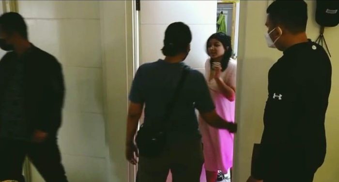 Dea OnlyFans Ditangkap Terkait Kasus Porno, Laptop-Pakaian Dalam Disita