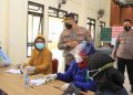 Polres Sukoharjo Terjunkan Sejumlah Polwan dalam Program Vaksinasi