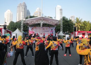 Polwan Olahraga Bersama Anak Yatim Piatu Jelang Hari Jadi Polwan Ke-74