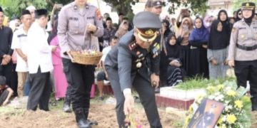 Apa yang Bisa Kita Pelajari dari Mereka yang Gugur di Jalan Tugas