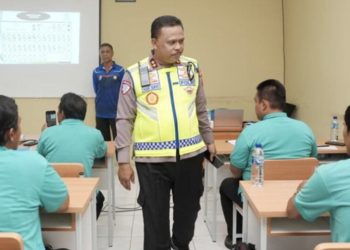 Korlantas Polri Latih Pengemudi Taksi di ISDC Serpong, Tingkatkan Keselamatan di Jalan