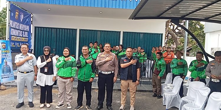 Polantas Menyapa dan Melayani Polda Jambi