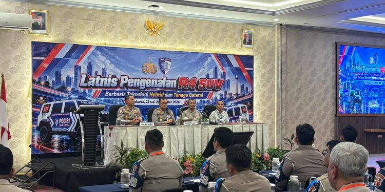 Gambar penutupan latnis korlantas pengenalan kendaraan patroli berbasis baterai 2026
