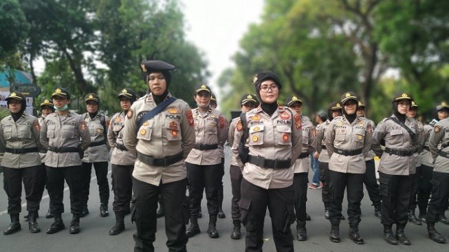 Polwan Jangan Hanya Diam di Zona Nyaman