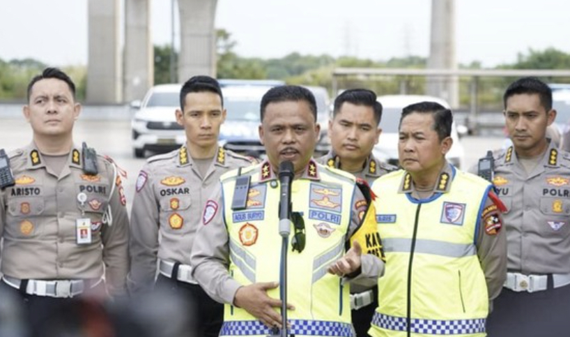 Korlantas Polri memperkuat pengawasan di ruas Tol Jakarta-Cikampek (Japek) khususnya di Km 29