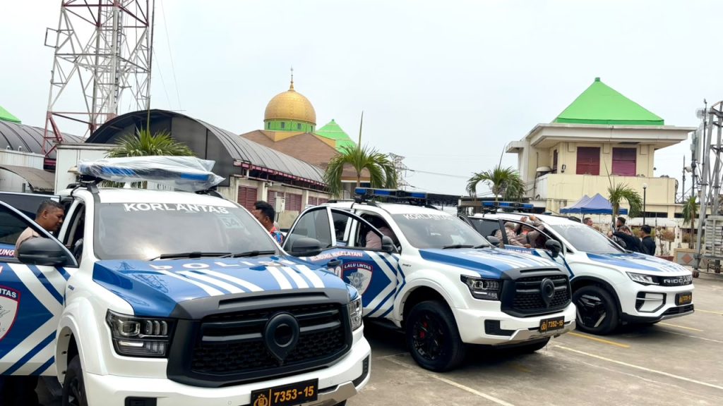 Gambar Digitalisasi Korlantas Polri dengan aplikasi SILANCAR